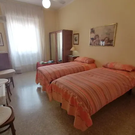 Claudia B&B-3